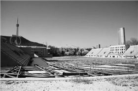 大连火车头体育场改造项目-拆迁重建中